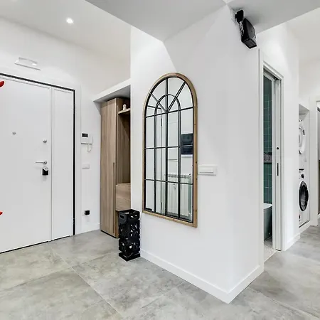 Next Vatican Apartment *