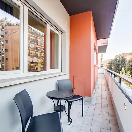 Apartment Next Vatican Rome